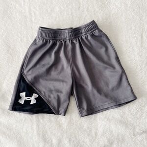 Under Armour Boys Charcoal Gray Athletic Shorts 3T